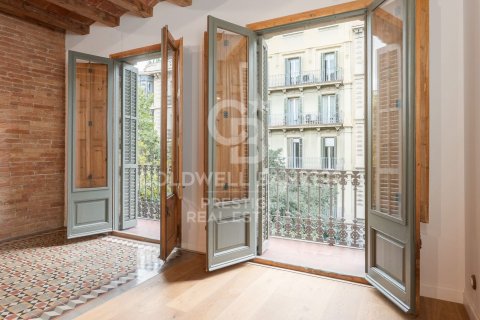 Apartament w Barcelona, Hiszpania 3 sypialnie, 97 mkw. nr 156810