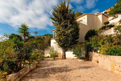 Villa a Benitachell, Alicante, Spagna 4 camere da letto, 250 mq. N° 157362