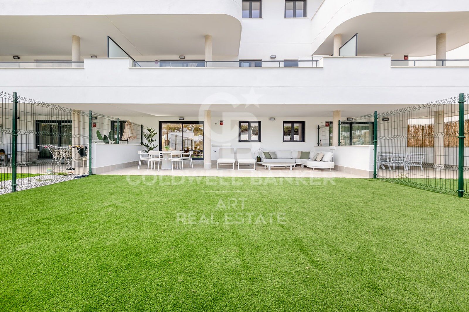 Apartamento en Estepona, Málaga, España 2 dormitorios, 132 m2 No. 157361