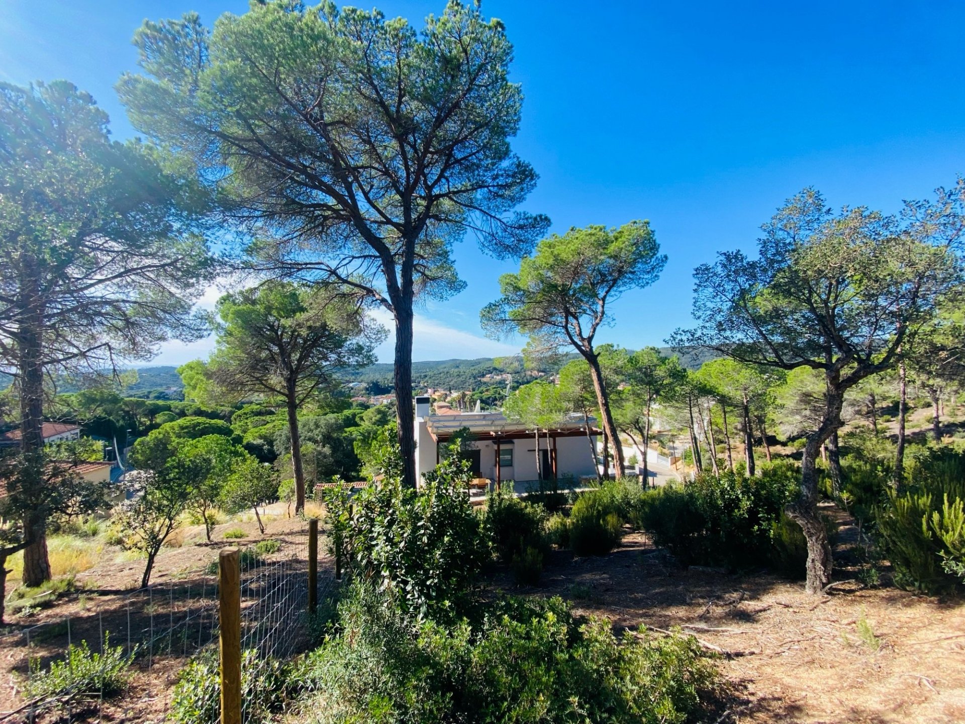 Hus i Lloret de Mar, Girona, Spanien 4 sovrum, 340 kvm. Nr. 73713