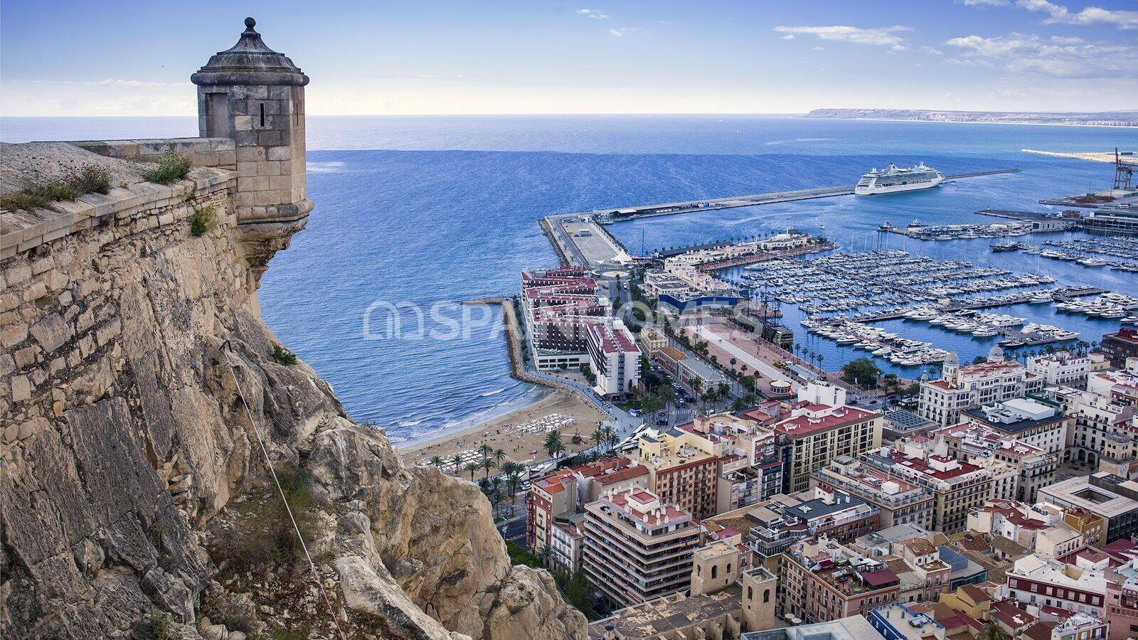Dzīvoklis Alicante, Spānijā 3 istabas, 100 m2 Nr. 74742