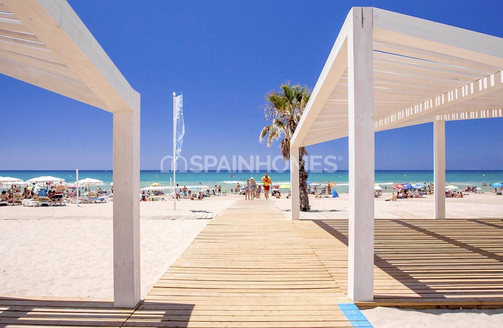 Dzīvoklis Alicante, Spānijā 3 istabas, 100 m2 Nr. 74742