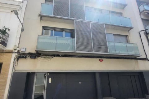 Garāža Vilanova i la Geltru, Barcelona, Spānijā 15 m2 Nr. 191231