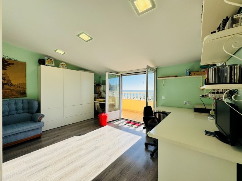 Appartamento a La Mata, Alicante, Spagna 3 camere da letto, 135 mq. N° 151803