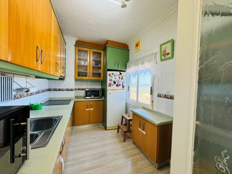 Appartamento a La Mata, Alicante, Spagna 3 camere da letto, 135 mq. N° 151803