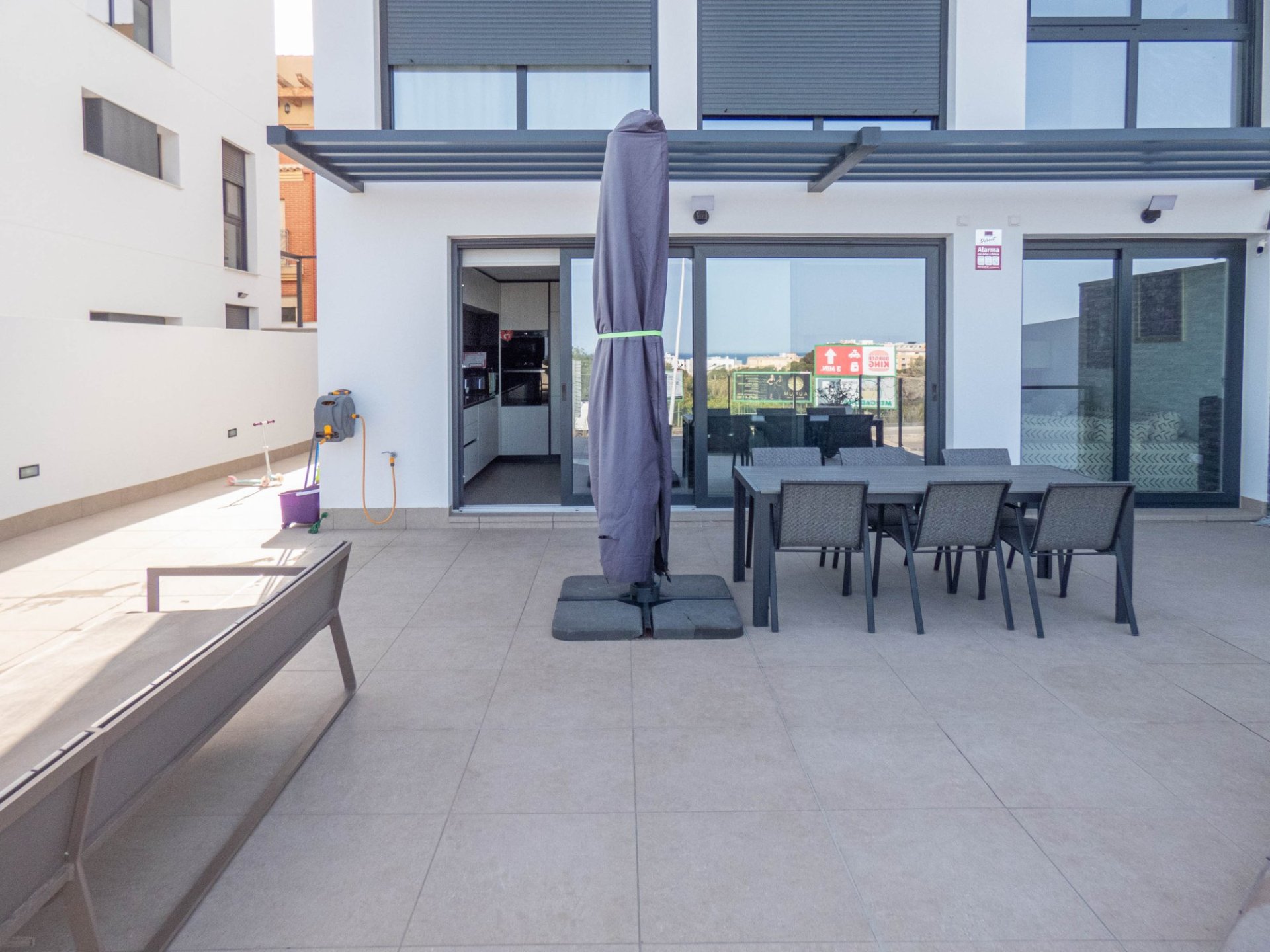 Huoneisto Guardamar del Segura, Alicante, Espanja 3 makuuhuonetta, 116 m2 No. 151802