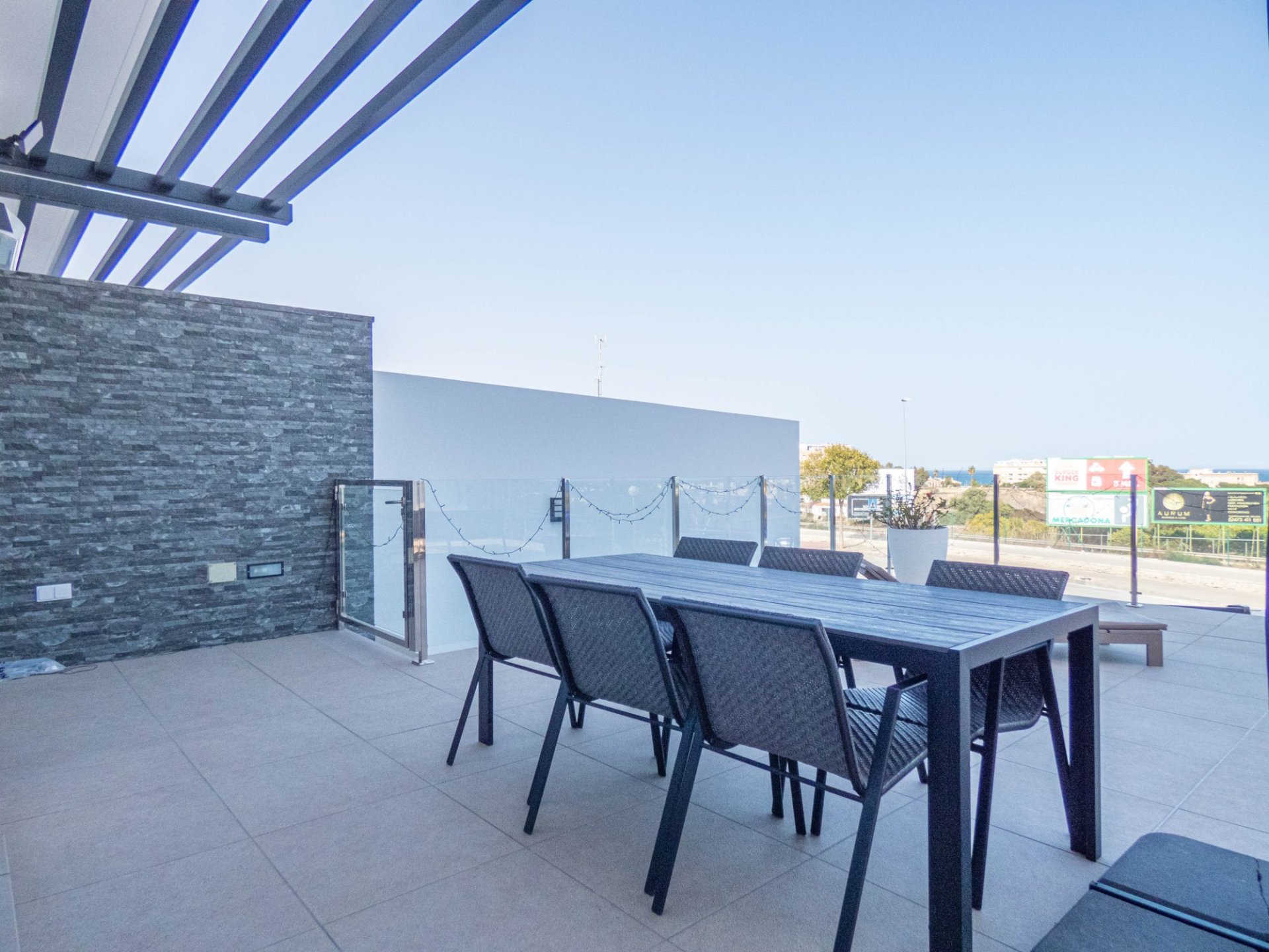 Huoneisto Guardamar del Segura, Alicante, Espanja 3 makuuhuonetta, 116 m2 No. 151802