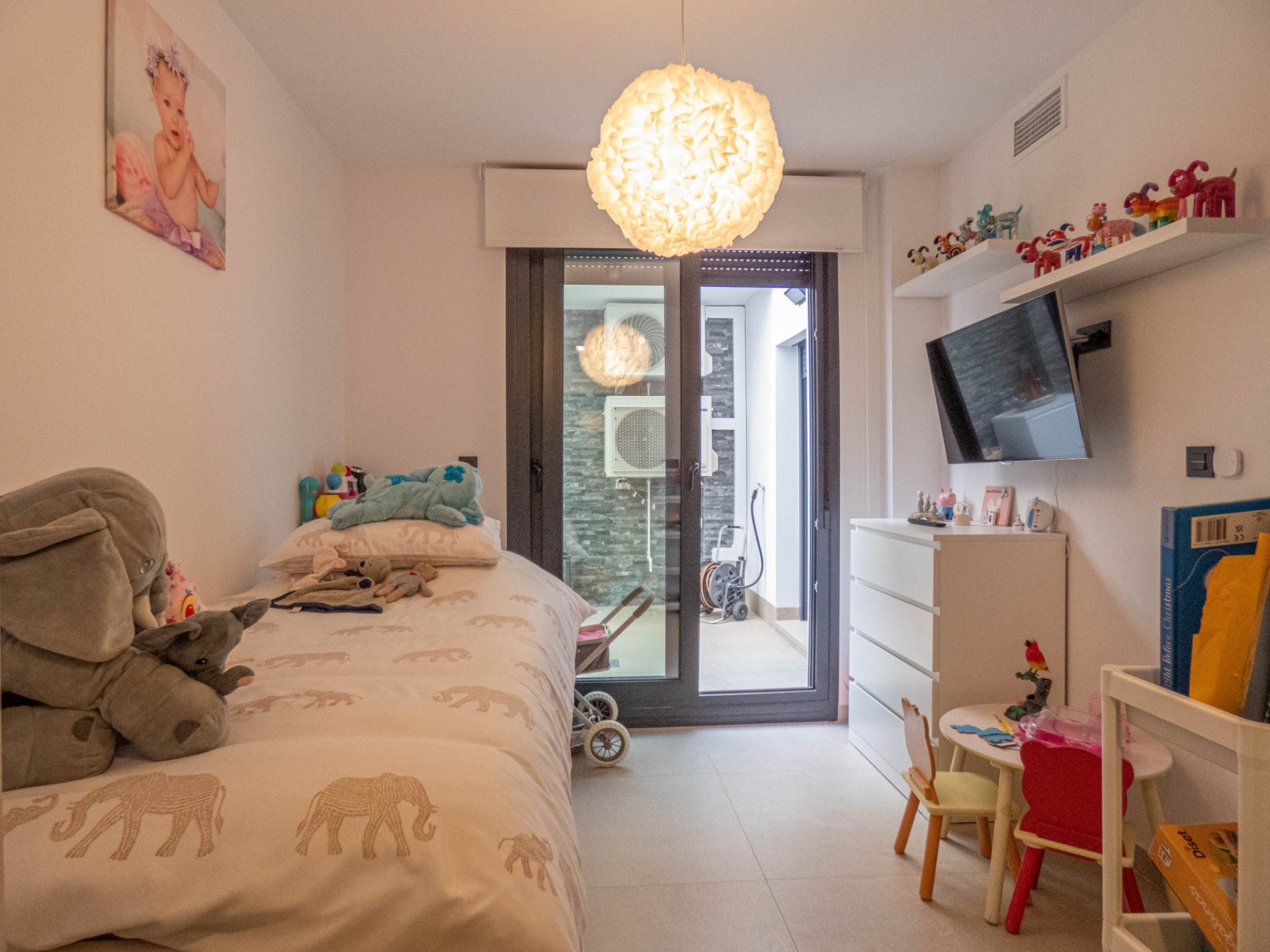 Huoneisto Guardamar del Segura, Alicante, Espanja 3 makuuhuonetta, 116 m2 No. 151802