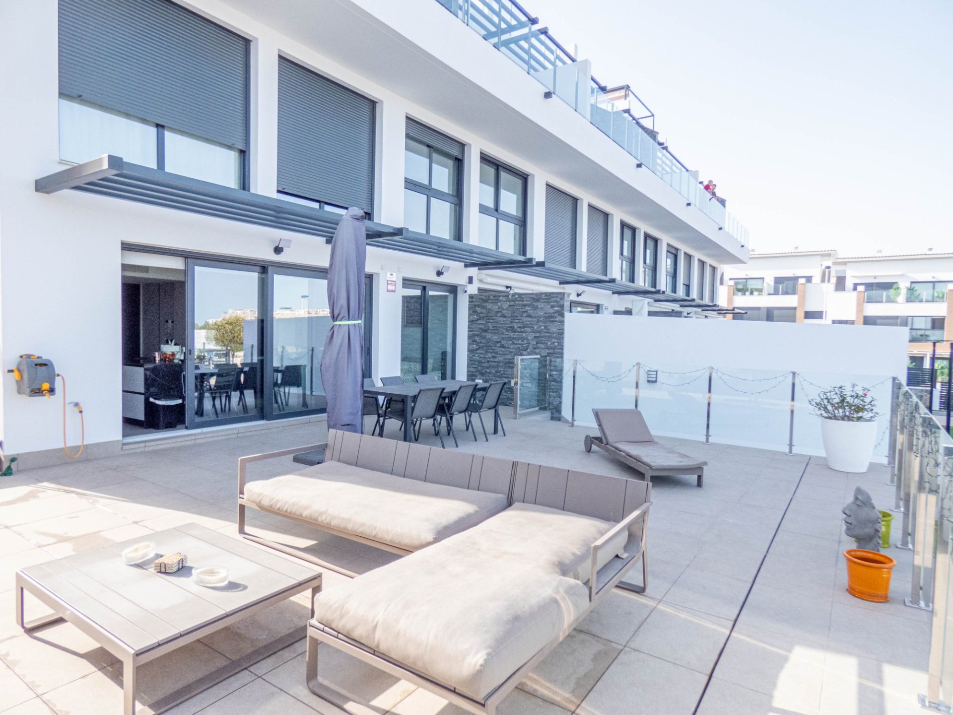 Huoneisto Guardamar del Segura, Alicante, Espanja 3 makuuhuonetta, 116 m2 No. 151802