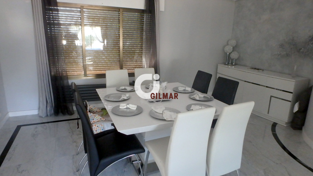 Villa à Las Rozas de Madrid, Madrid, Espagne 5 chambres, 600 m2 No. 193020