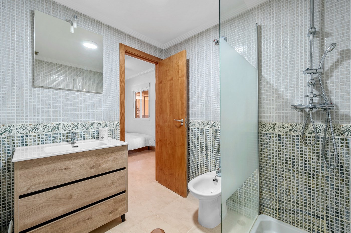 Huoneisto Alicante, Espanja 3 makuuhuonetta, 96 m2 No. 196401