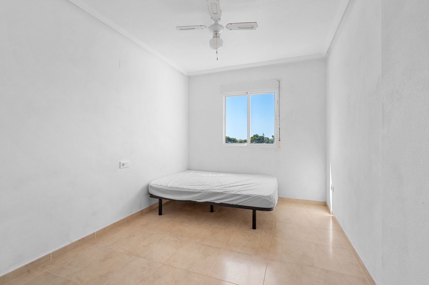 Huoneisto Alicante, Espanja 3 makuuhuonetta, 96 m2 No. 196401