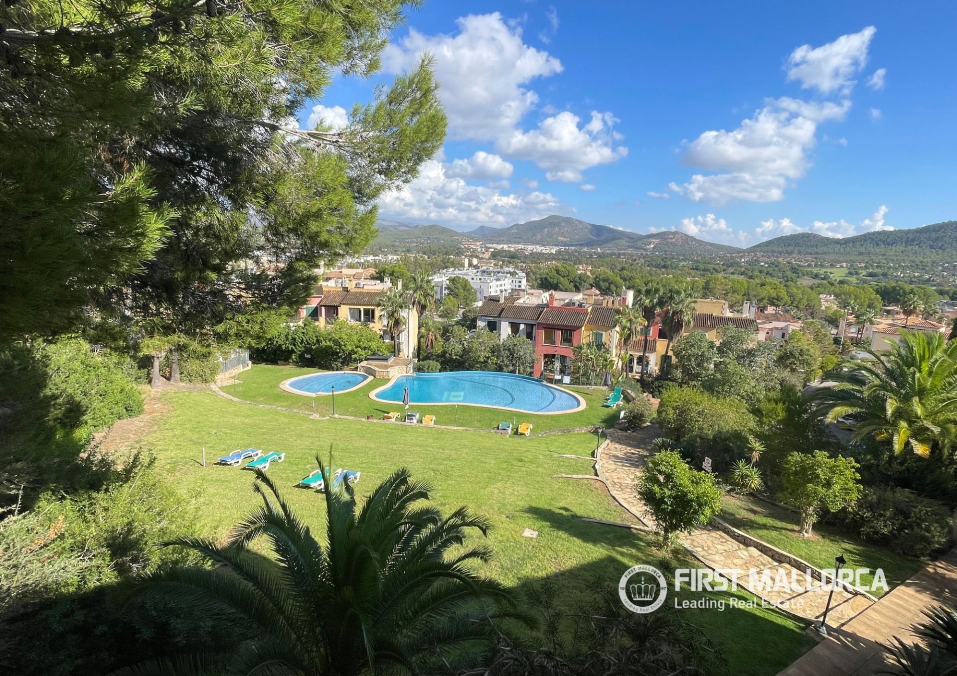 Huvila Santa Ponsa, Mallorca, Espanja 4 makuuhuonetta, 158 m2 No. 181955