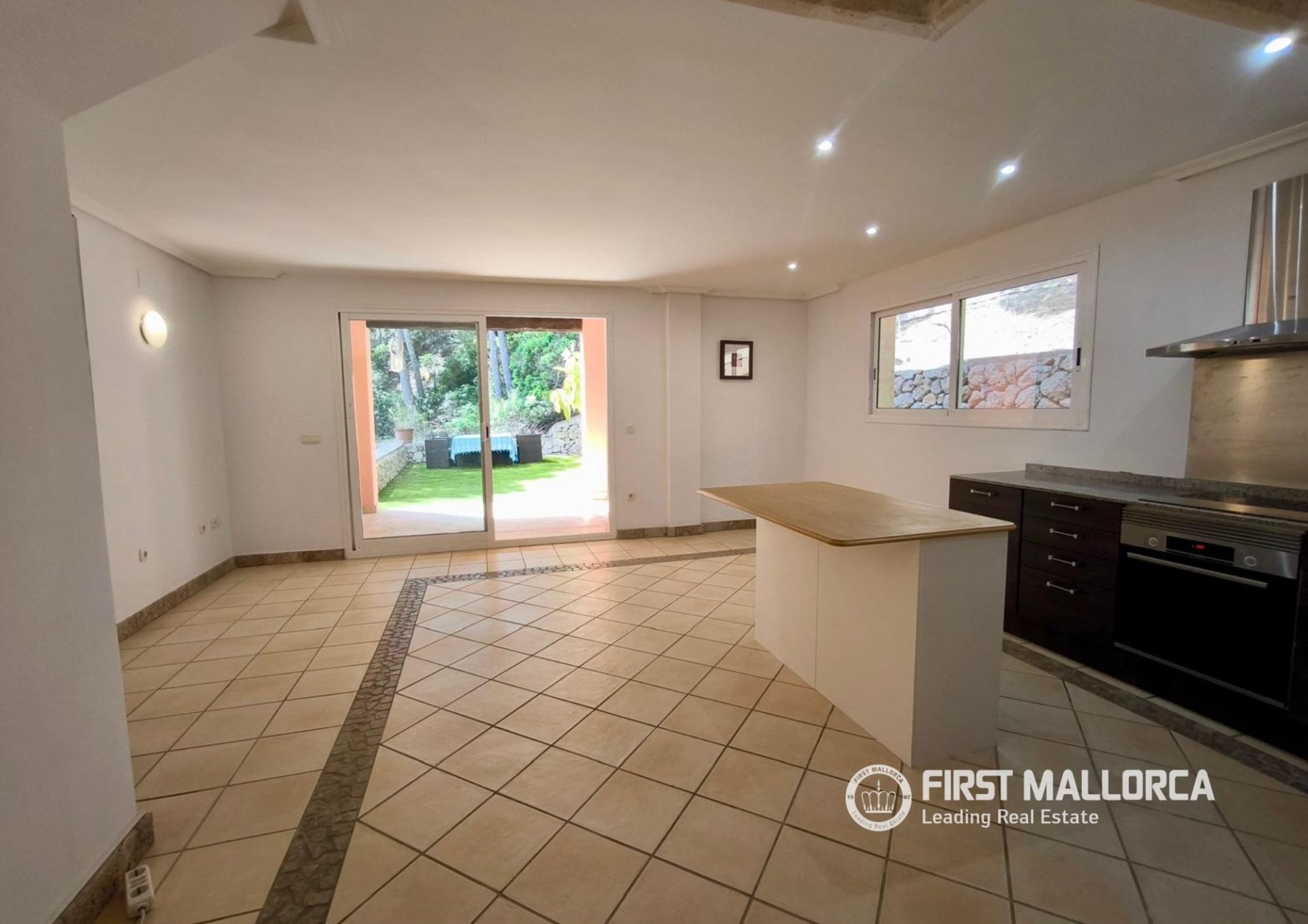 Huvila Santa Ponsa, Mallorca, Espanja 4 makuuhuonetta, 158 m2 No. 181955