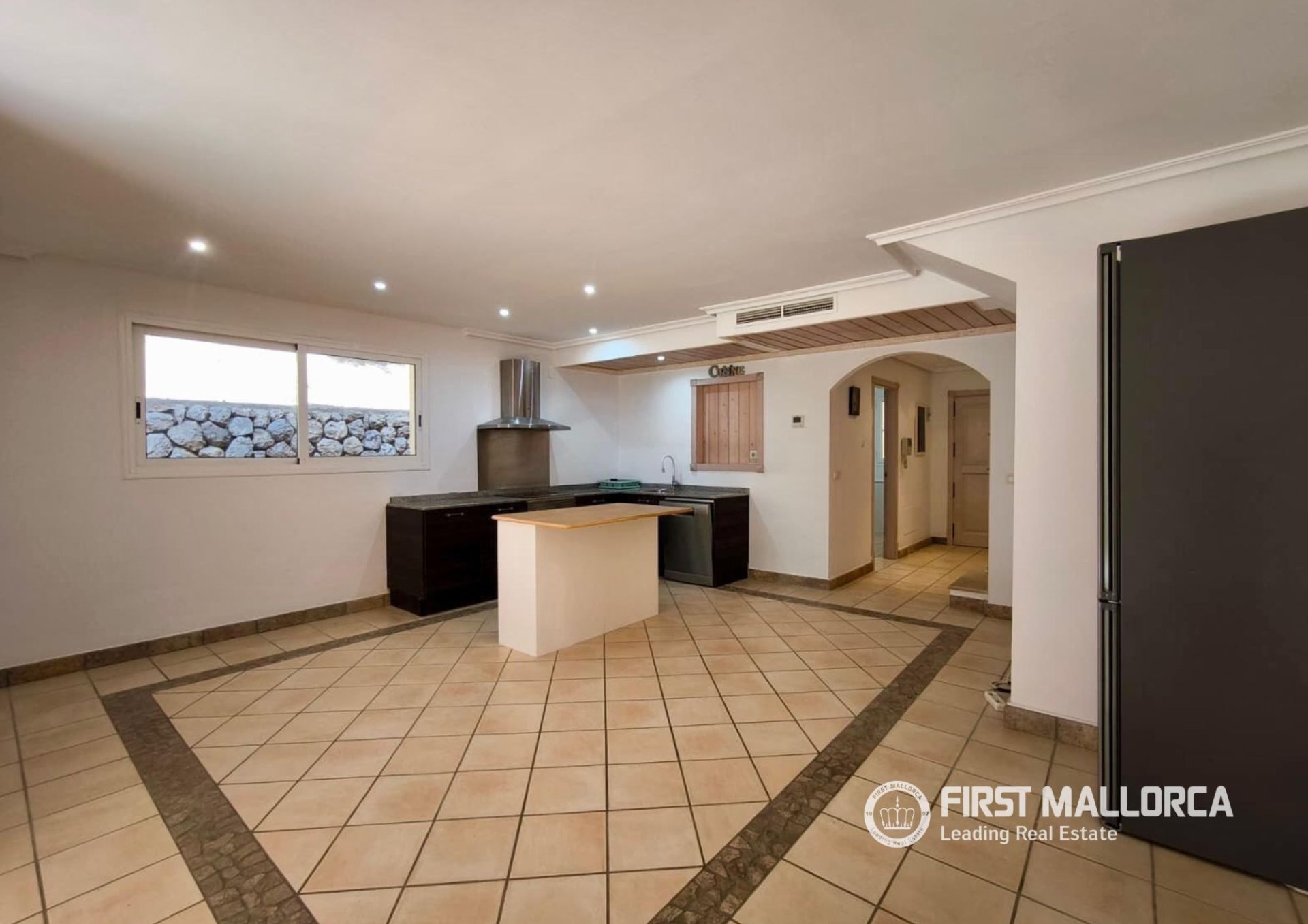 Huvila Santa Ponsa, Mallorca, Espanja 4 makuuhuonetta, 158 m2 No. 181955