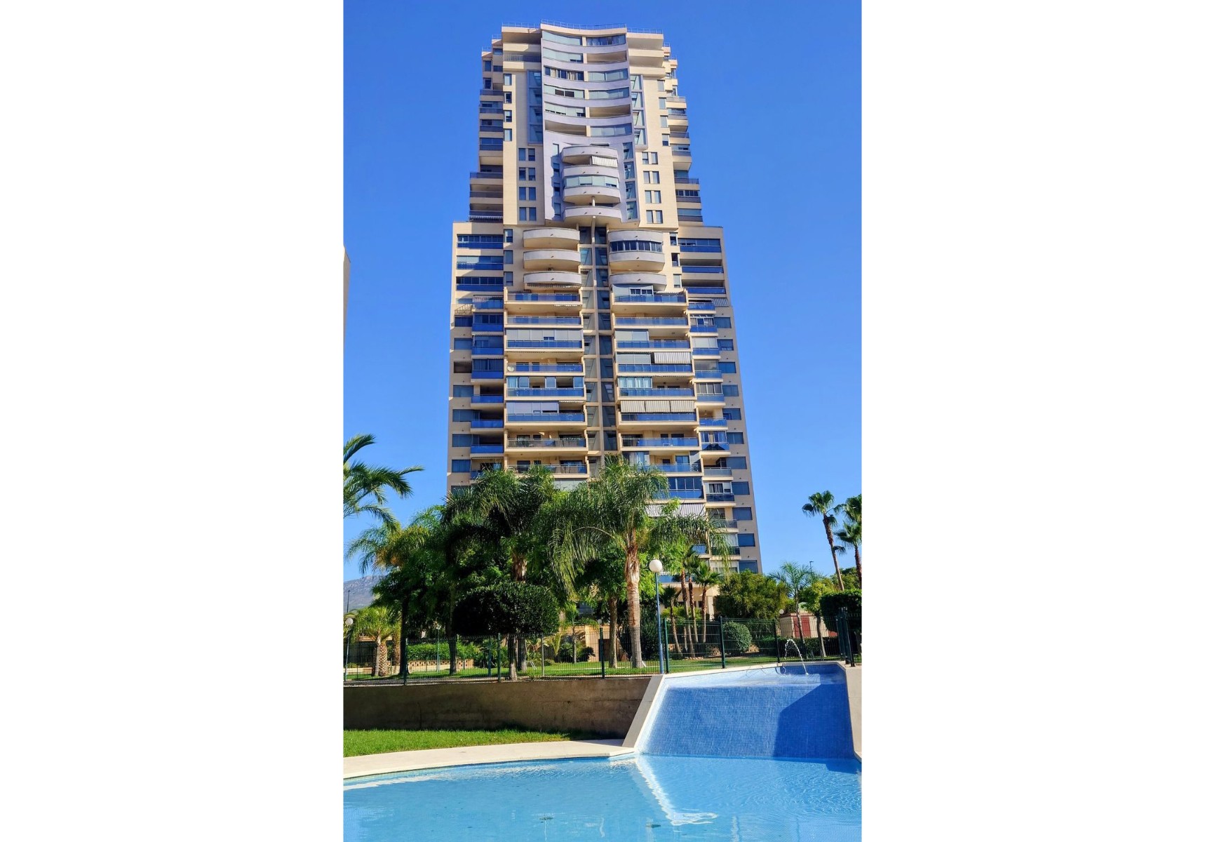 Wohnung in Benidorm, Alicante, Spanien 3 Schlafzimmer, 121 m2 Nr. 142967