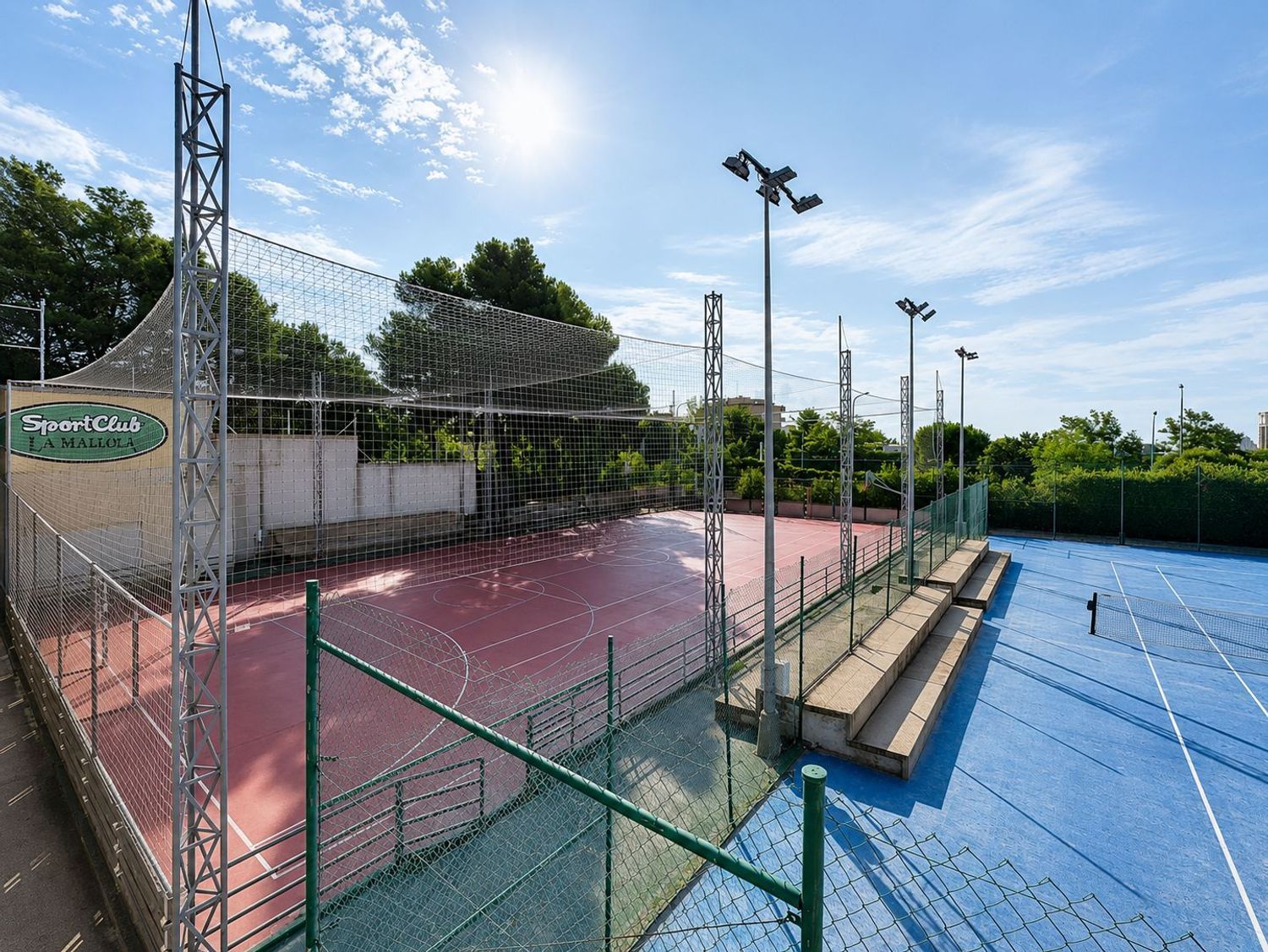 Сasa en Esplugues de Llobregat, Barcelona, España 5 dormitorios, 354 m2 No. 184606