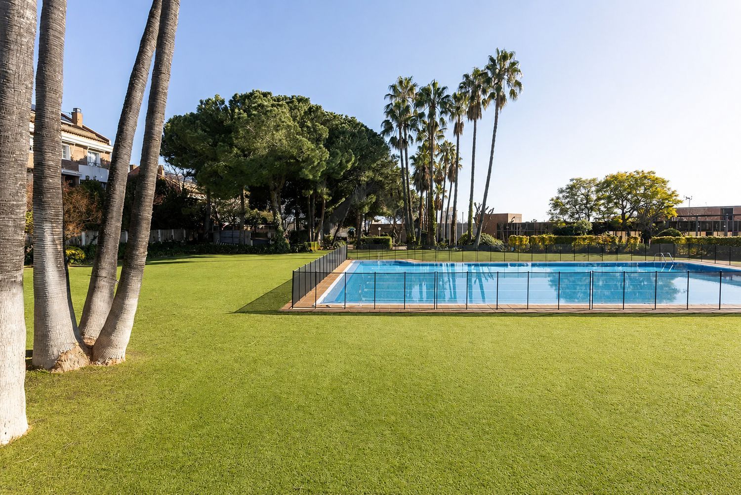 Сasa en Esplugues de Llobregat, Barcelona, España 5 dormitorios, 354 m2 No. 184606