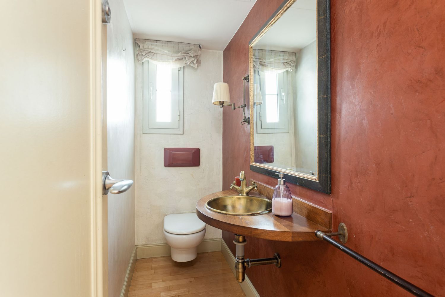 House in Esplugues de Llobregat, Barcelona, Spain 4 bedrooms, 262 sq.m. No. 184607