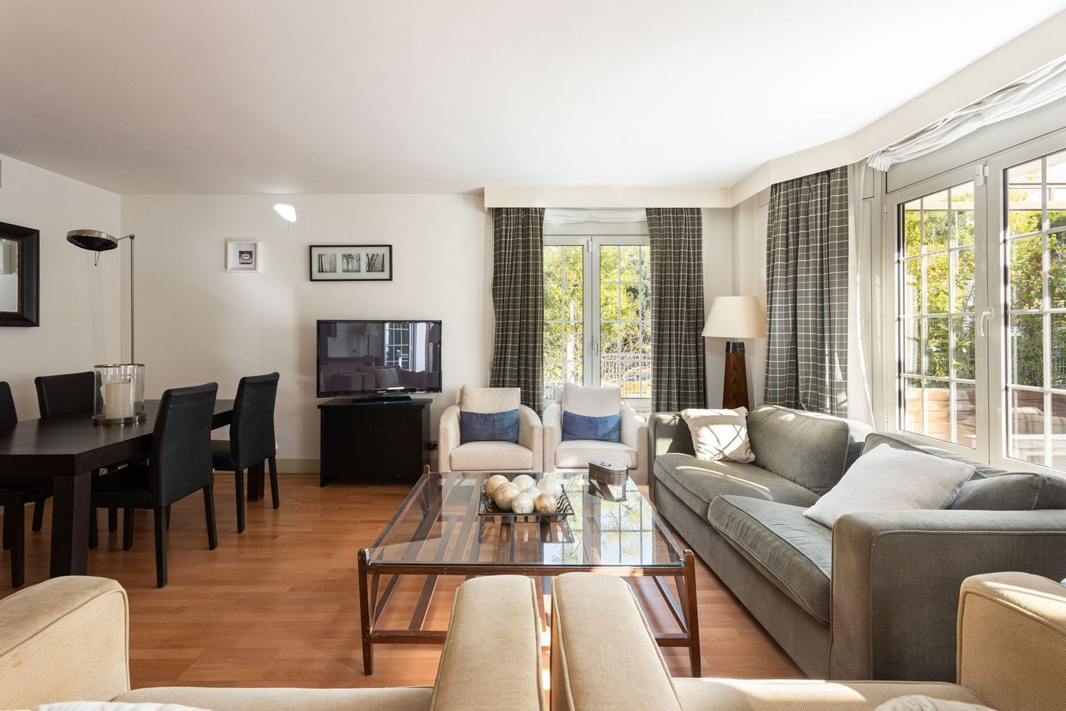 House in Esplugues de Llobregat, Barcelona, Spain 4 bedrooms, 262 sq.m. No. 184607