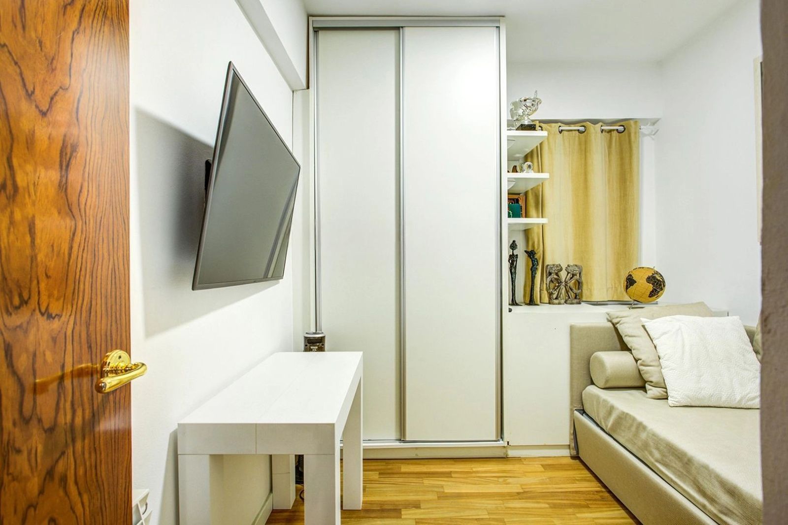 Appartamento a Barcelona, Spagna 4 camere da letto, 130 mq. N° 184611