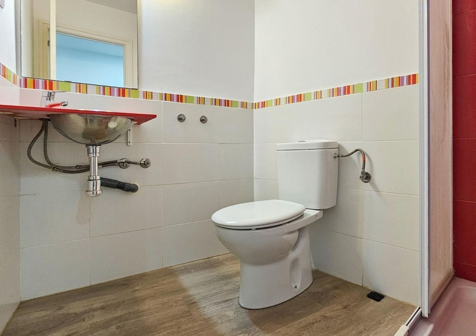 House in Sant Just Desvern, Barcelona, Spain 5 bedrooms, 240 sq.m. No. 184608