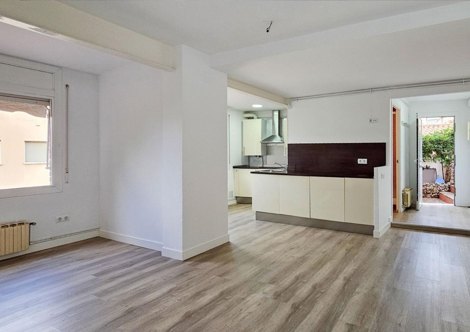House in Sant Just Desvern, Barcelona, Spain 5 bedrooms, 240 sq.m. No. 184608