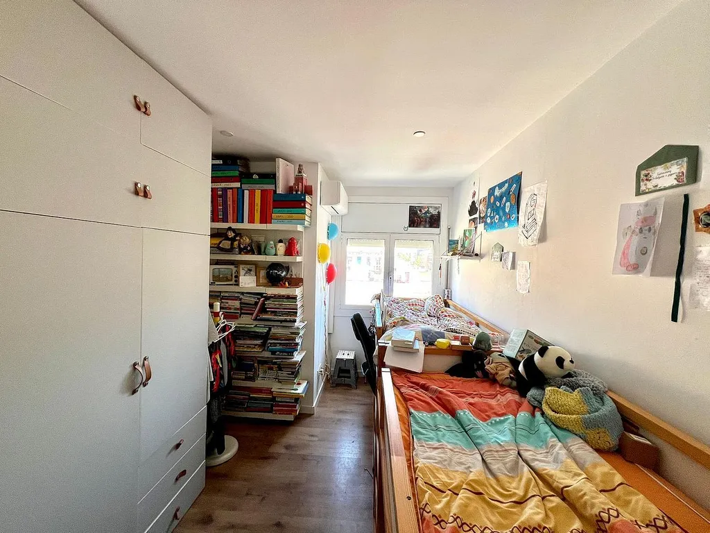 Dzīvoklis Barcelona, Spānijā 3 istabas, 109 m2 Nr. 140872