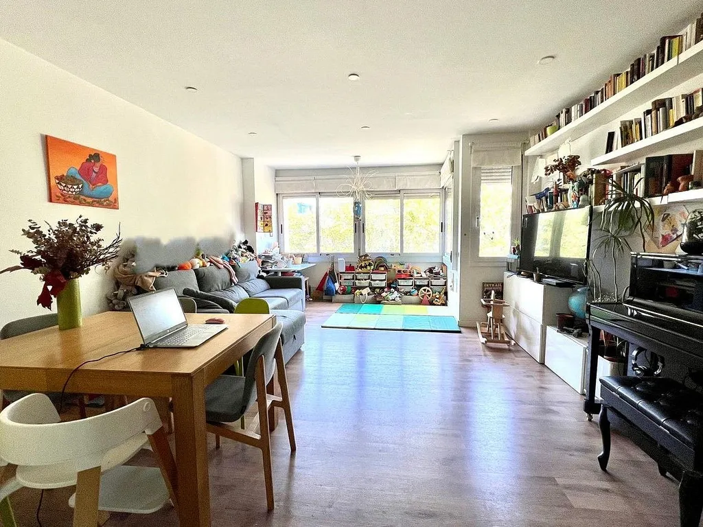 Dzīvoklis Barcelona, Spānijā 3 istabas, 109 m2 Nr. 140872