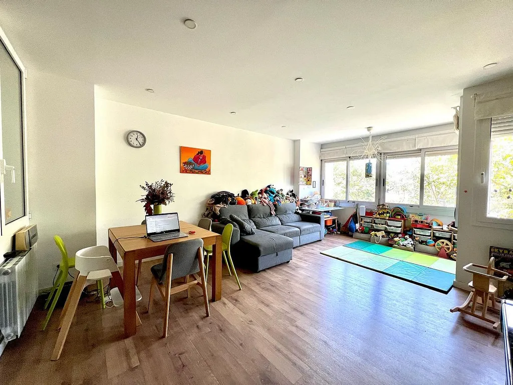 Dzīvoklis Barcelona, Spānijā 3 istabas, 109 m2 Nr. 140872