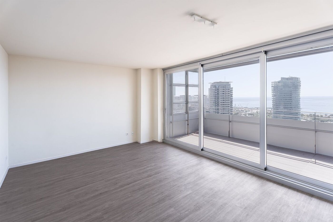 Dzīvoklis Barcelona, Spānijā 2 istabas, 104 m2 Nr. 140871