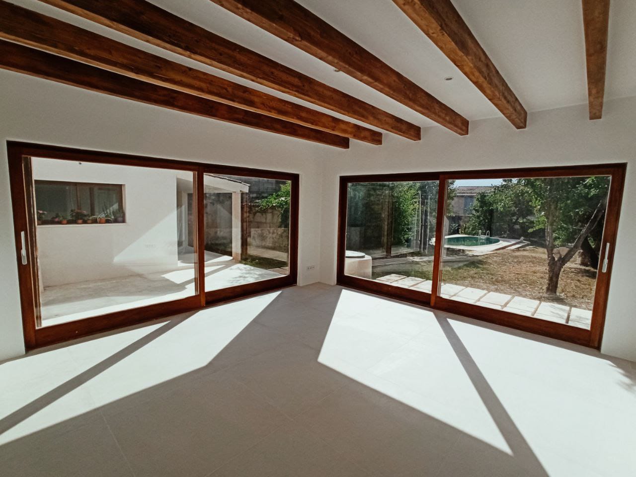 Villa in Campanet, Mallorca, Spain 4 bedrooms, 200 sq.m. No. 97132