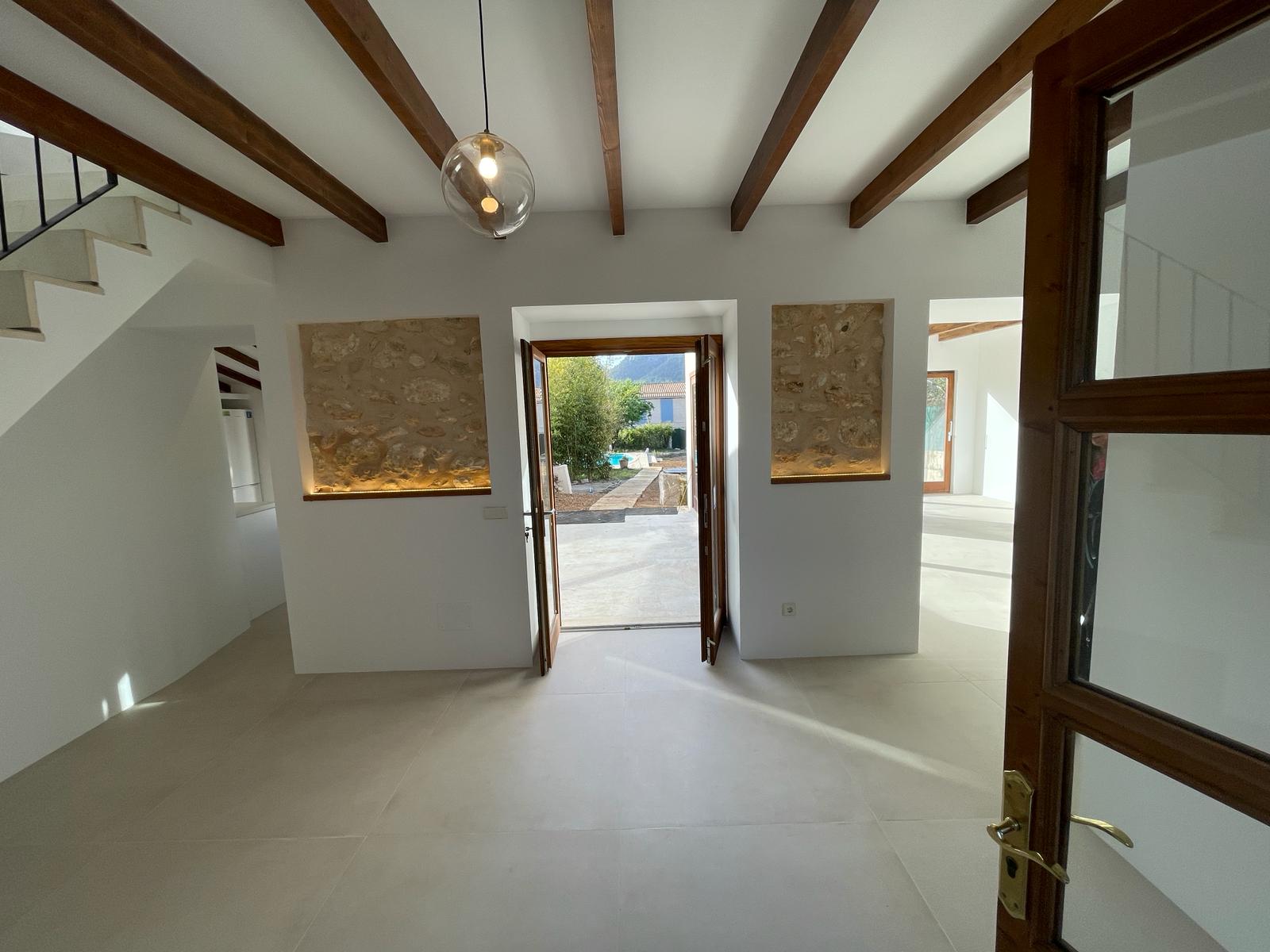 Villa in Campanet, Mallorca, Spain 4 bedrooms, 200 sq.m. No. 97132