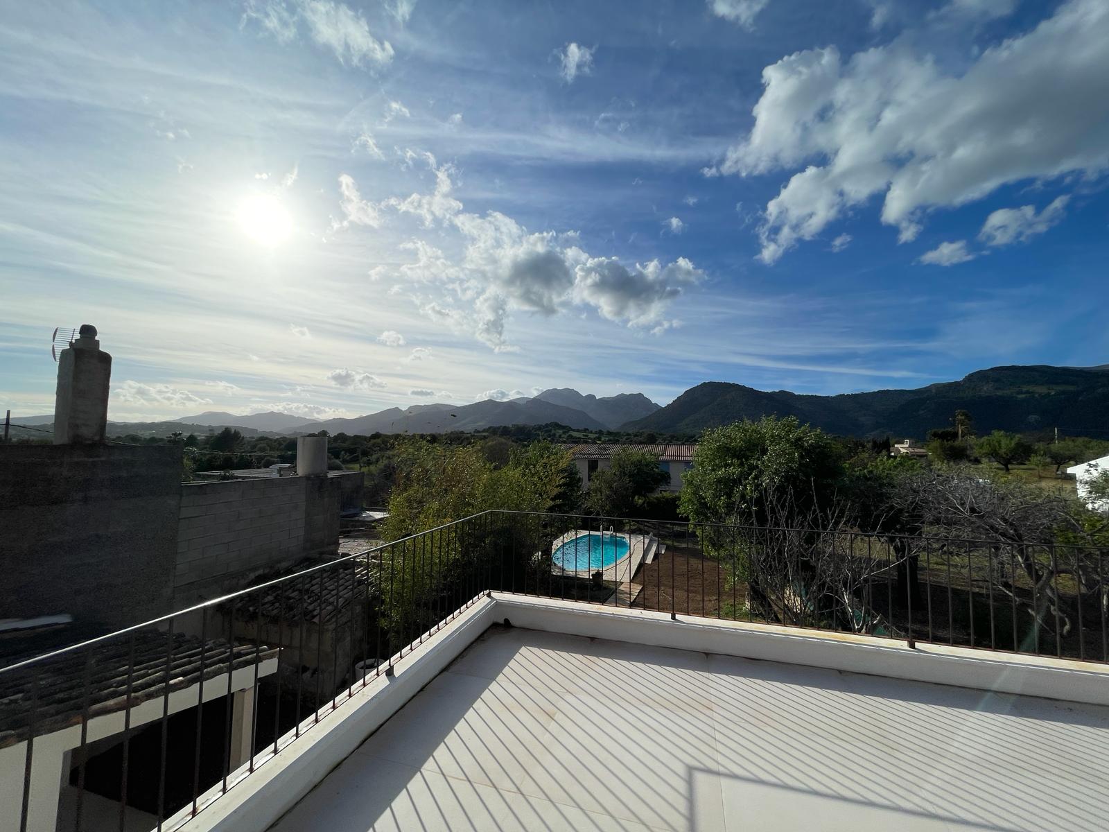 Villa in Campanet, Mallorca, Spain 4 bedrooms, 200 sq.m. No. 97132