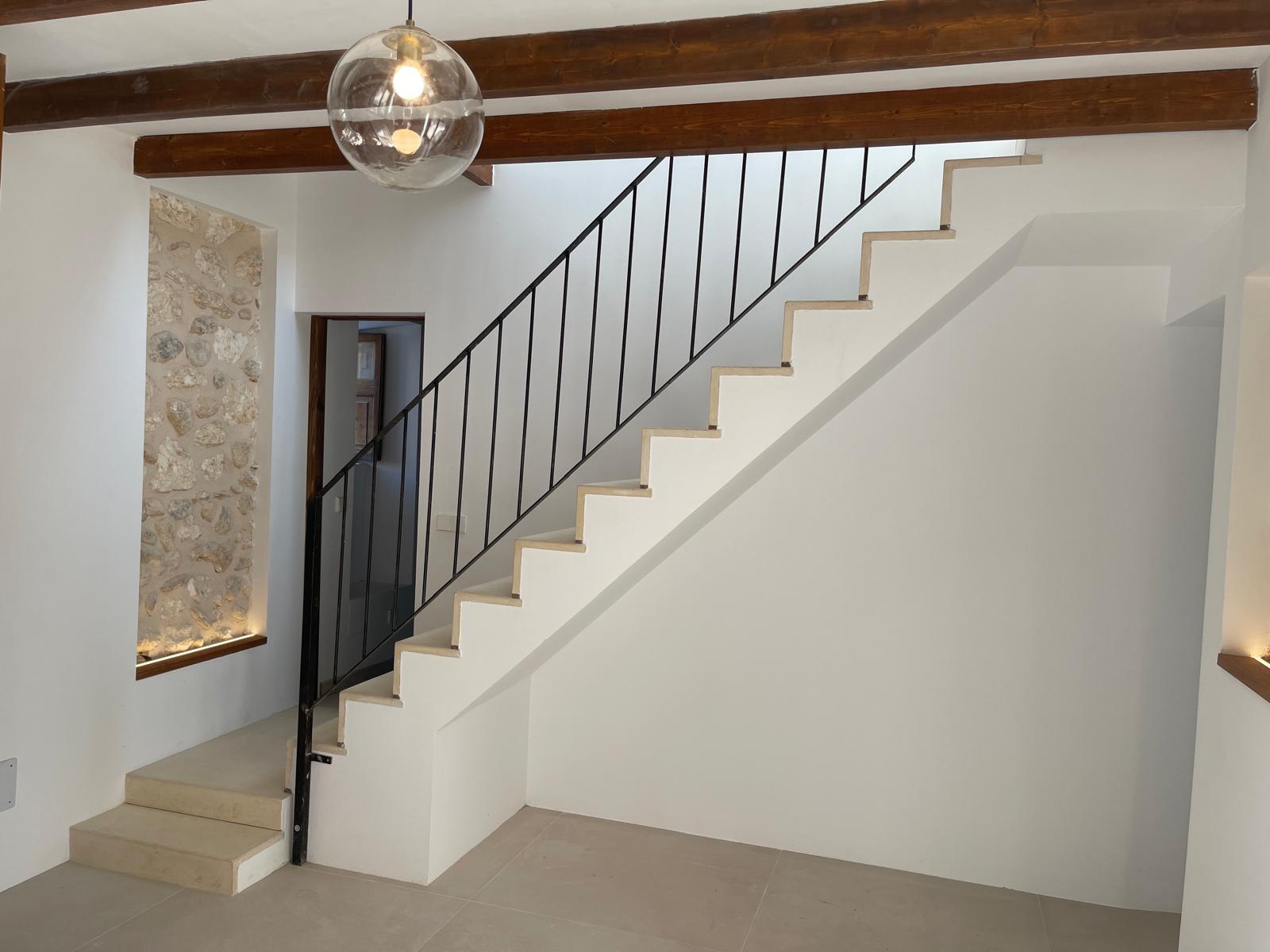 Villa in Campanet, Mallorca, Spain 4 bedrooms, 200 sq.m. No. 97132