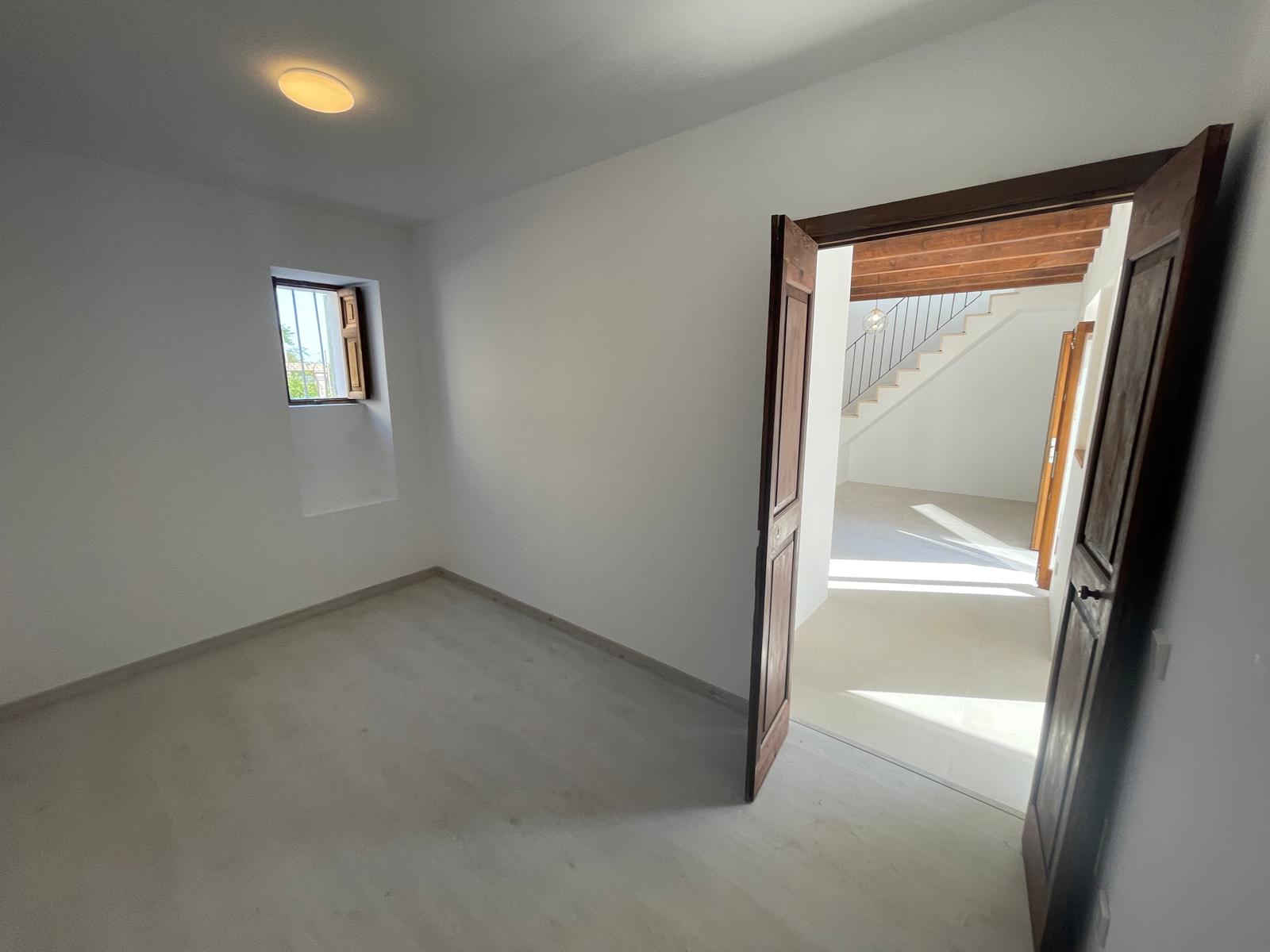 Villa in Campanet, Mallorca, Spain 4 bedrooms, 200 sq.m. No. 97132