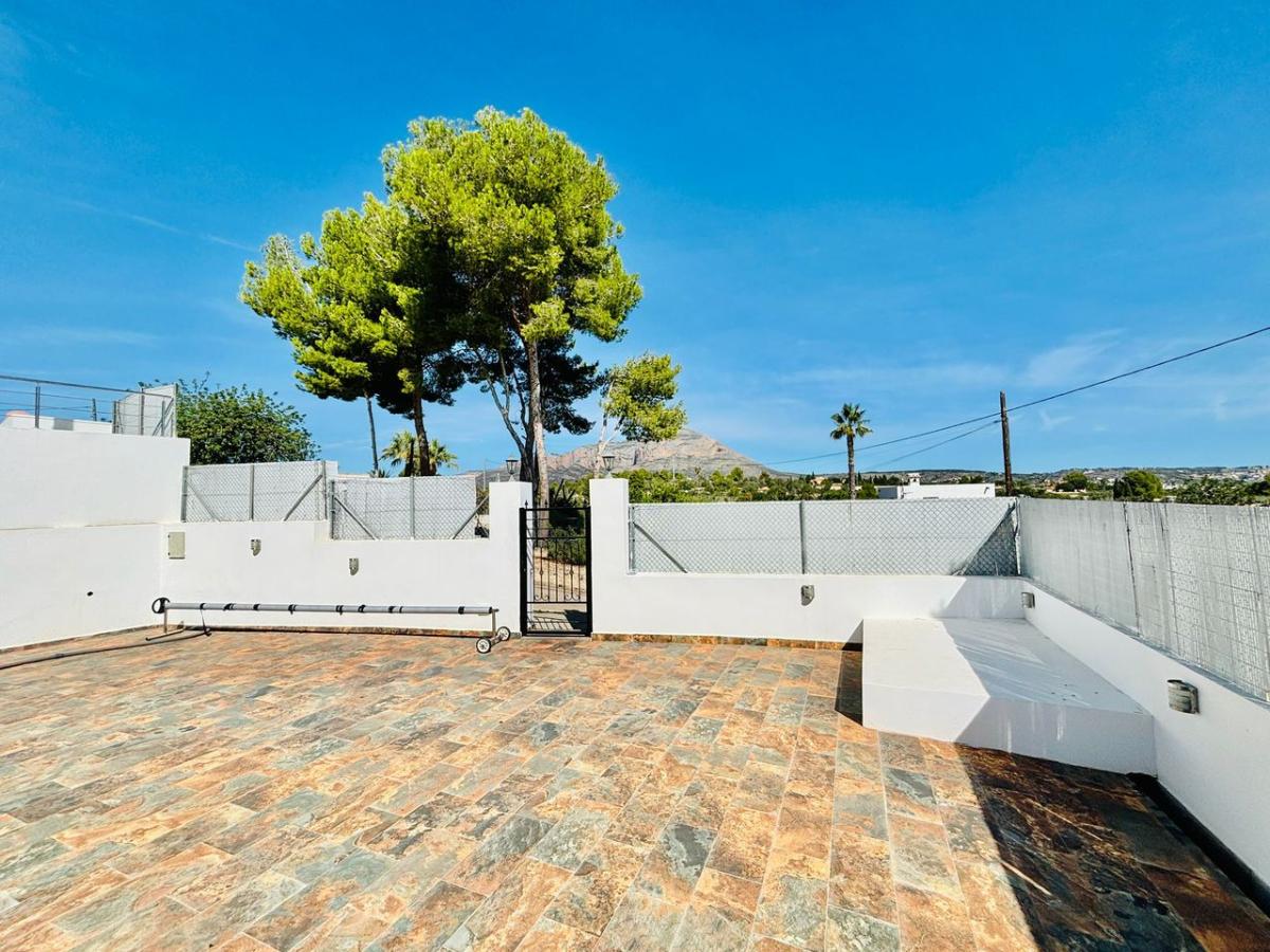 Villa a Javea, Alicante, Spagna 7 camere da letto, 300 mq. N° 149017