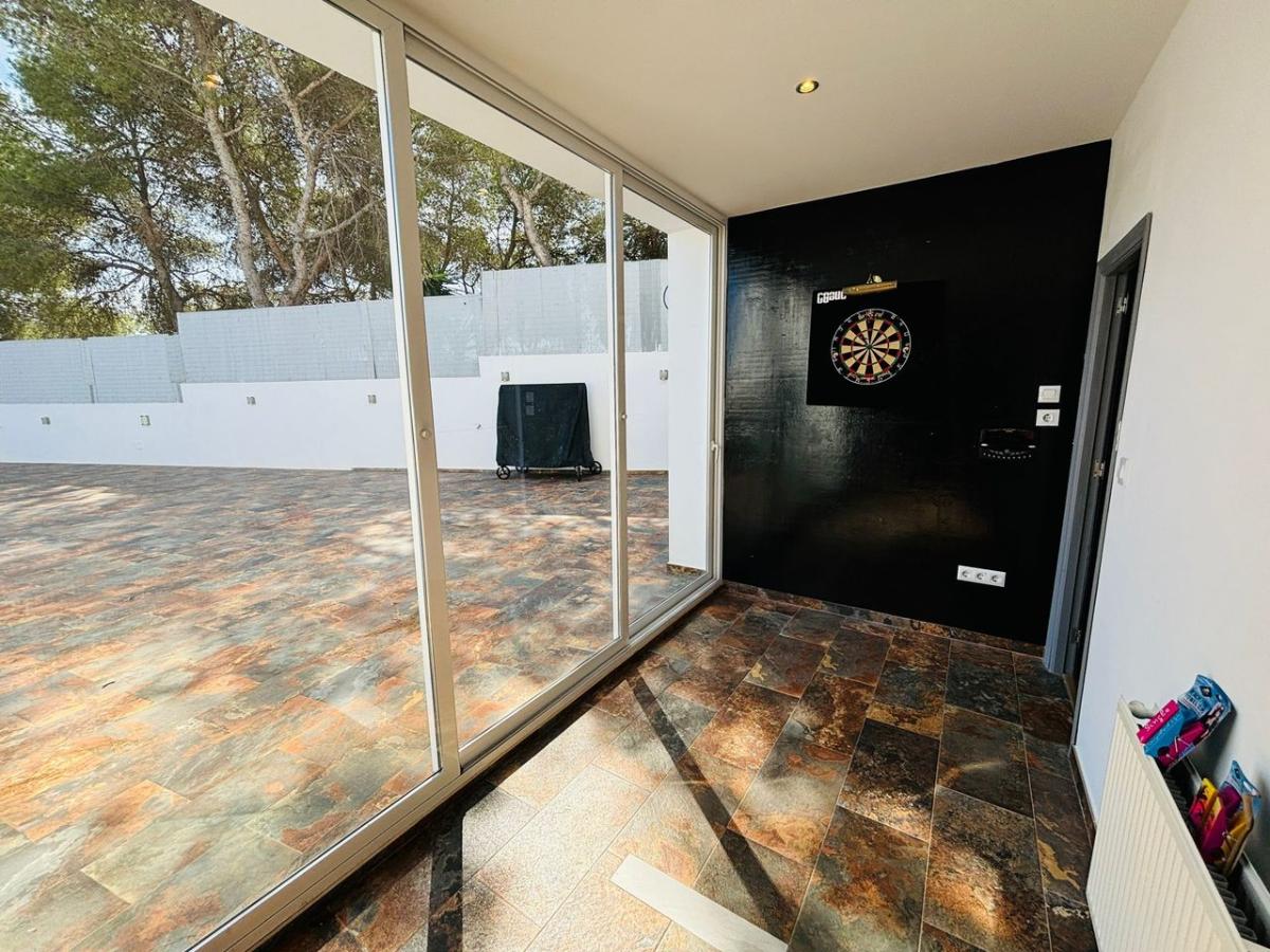 Villa a Javea, Alicante, Spagna 7 camere da letto, 300 mq. N° 149017