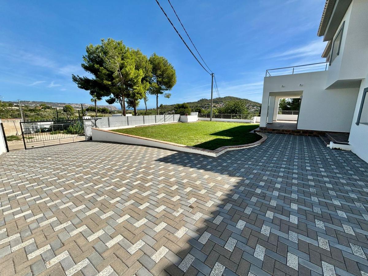 Villa a Javea, Alicante, Spagna 7 camere da letto, 300 mq. N° 149017