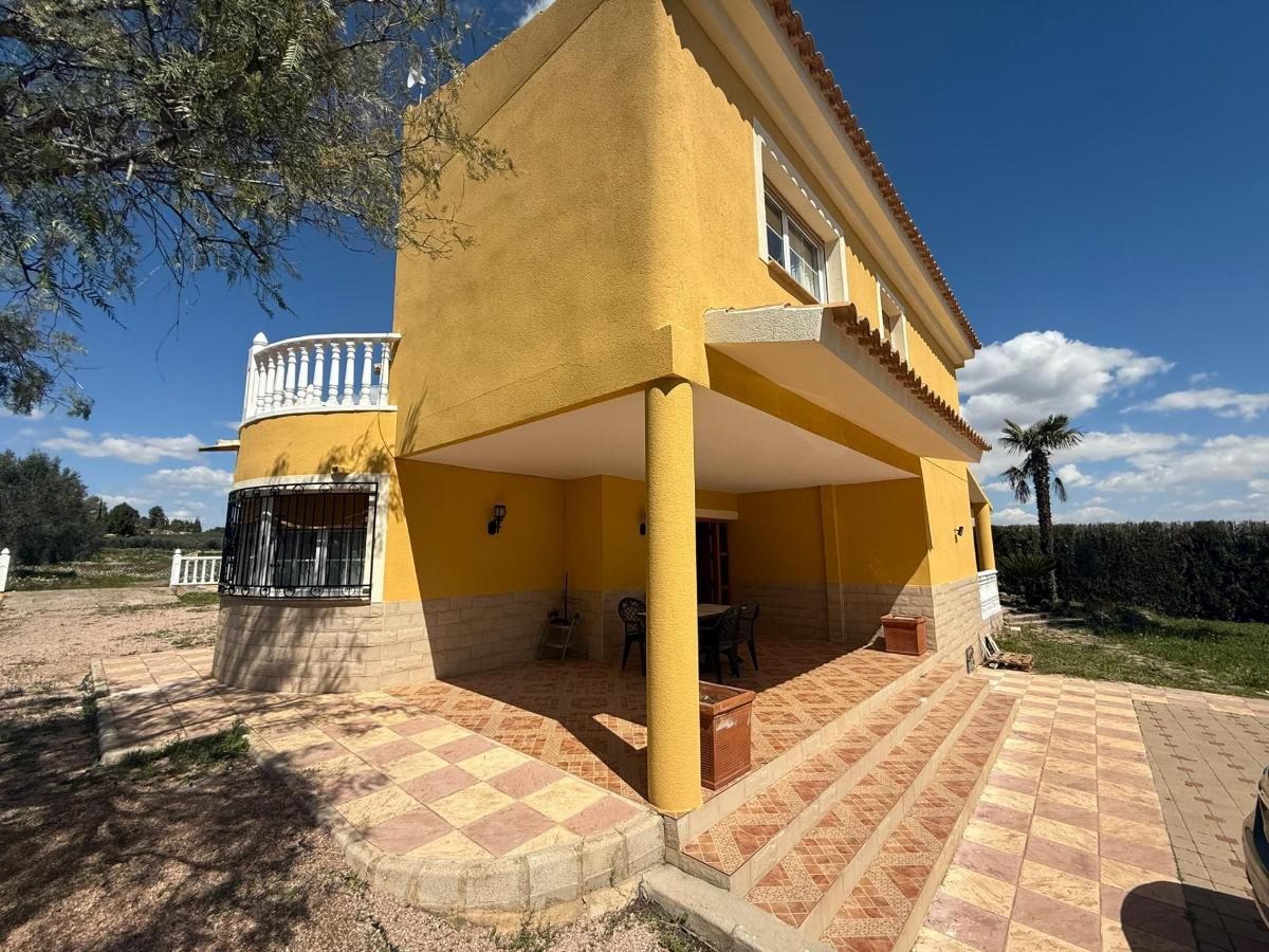 Villa i Cehegin, Murcia, Spanien 4 sovrum, 342 kvm. Nr. 149013