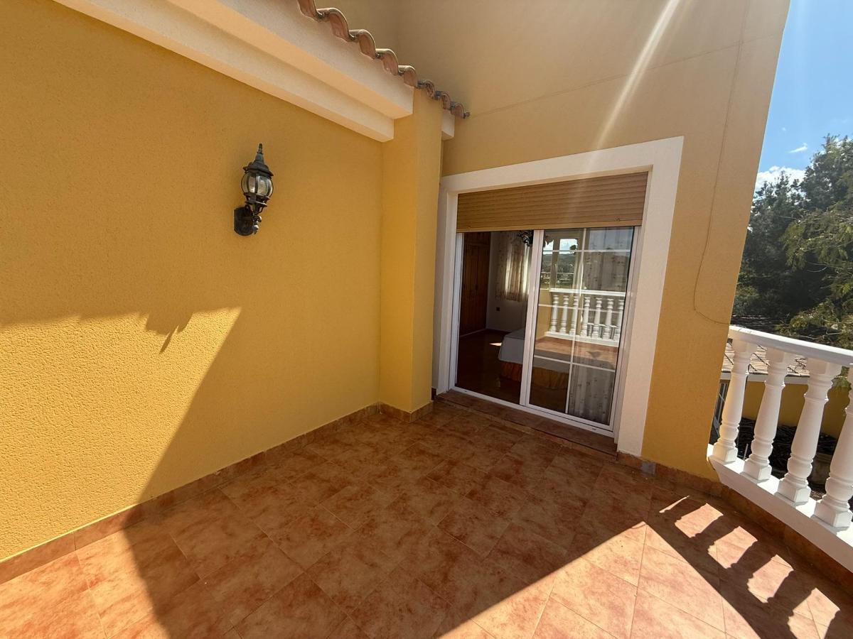 Villa i Cehegin, Murcia, Spanien 4 sovrum, 342 kvm. Nr. 149013