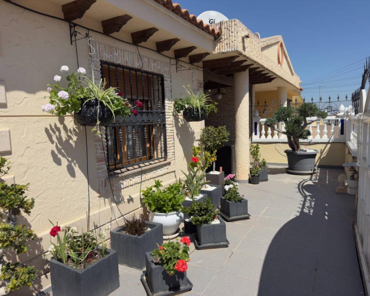 Talo Benijofar, Alicante, Espanja 3 makuuhuonetta, 140 m2 No. 149019