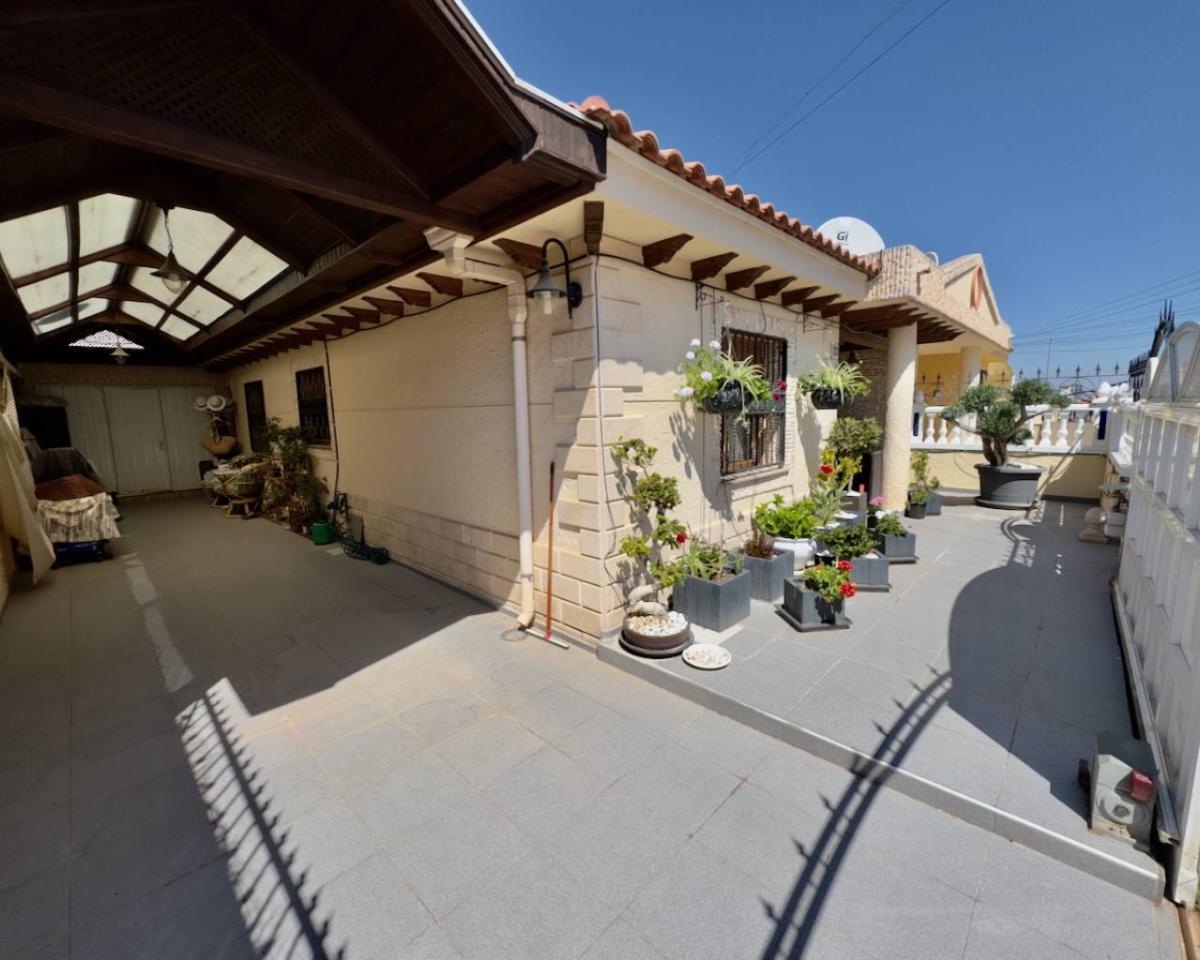 Talo Benijofar, Alicante, Espanja 3 makuuhuonetta, 140 m2 No. 149019