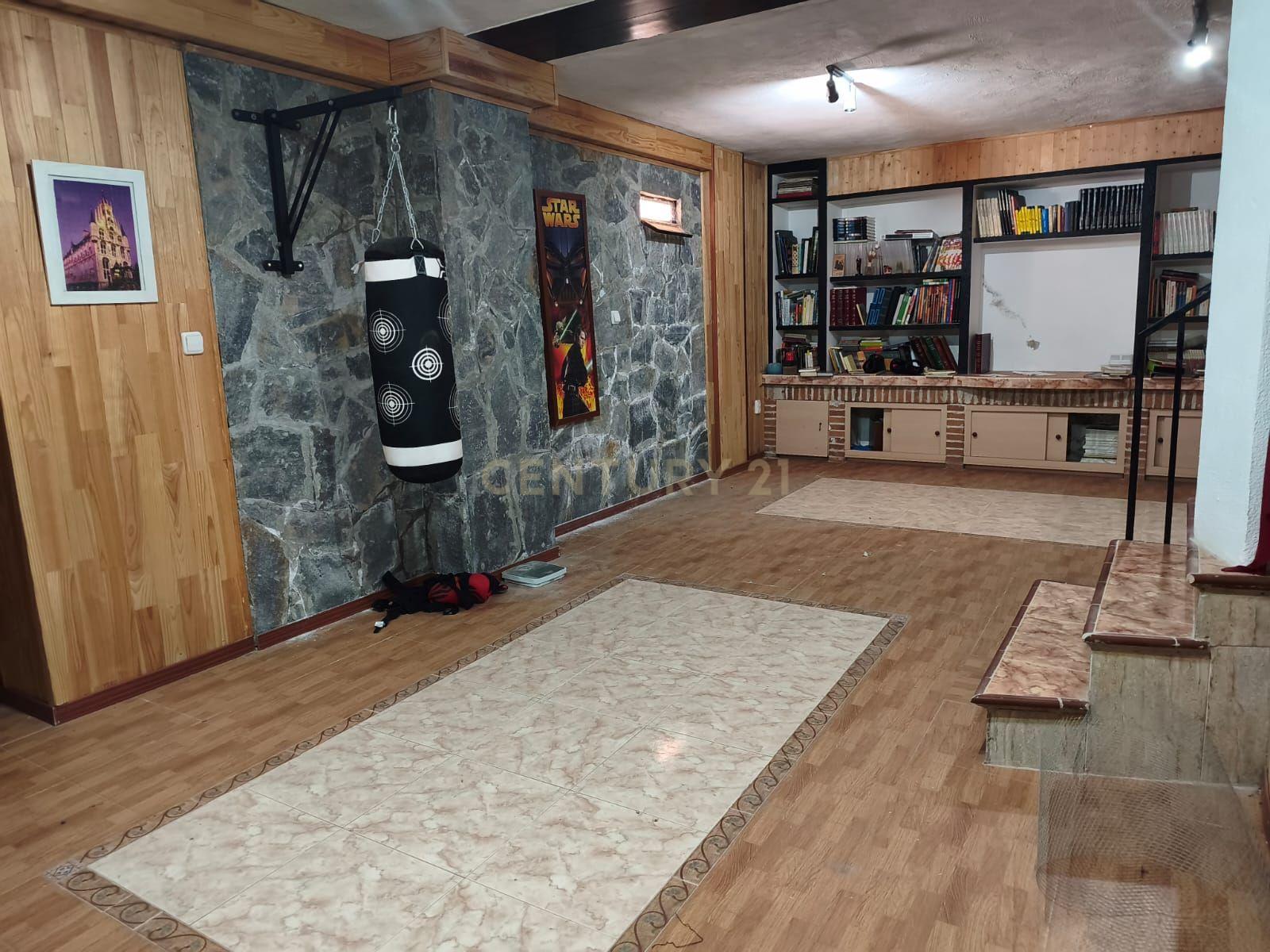 House in Canyelles, Barcelona, Spanien 4 Schlafzimmer, 350 m2 Nr. 182394