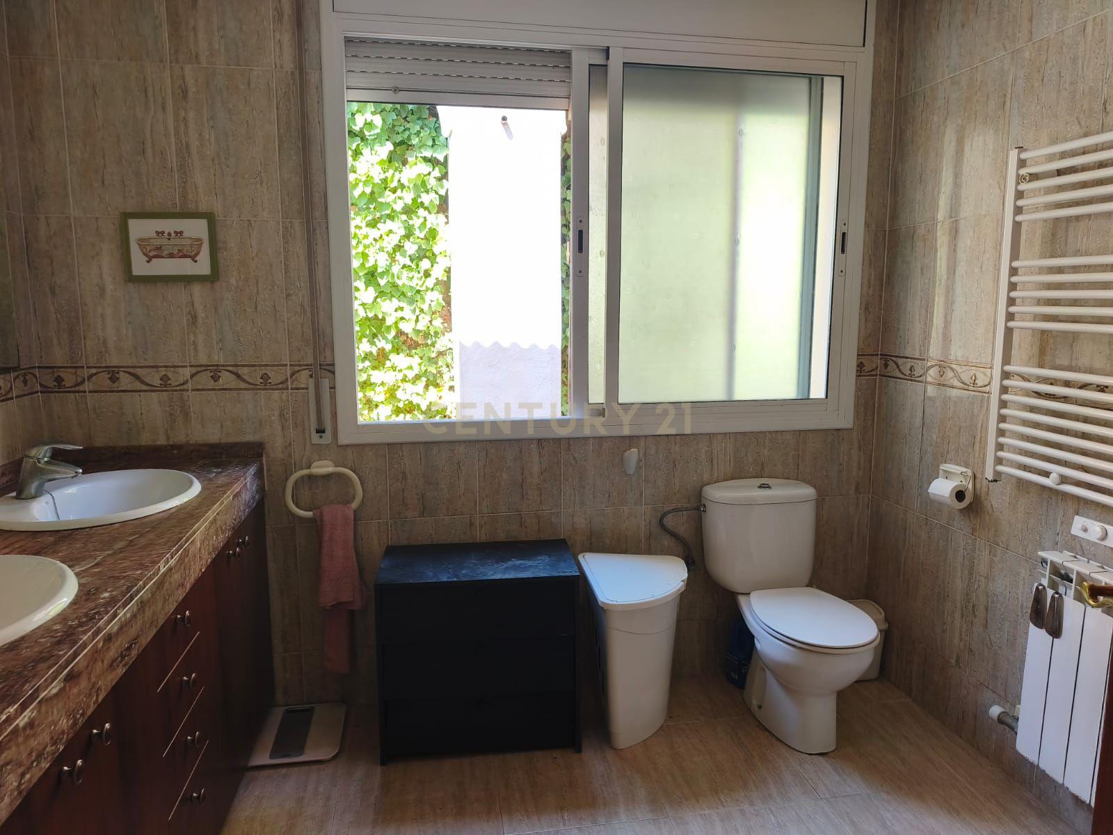 House in Canyelles, Barcelona, Spanien 4 Schlafzimmer, 350 m2 Nr. 182394