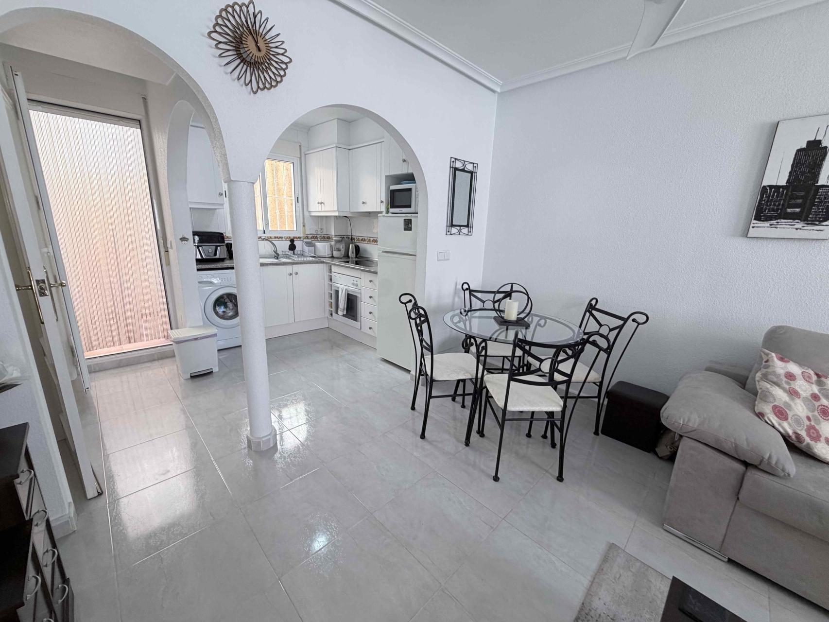 Talo Alicante, Espanja 3 makuuhuonetta, 90 m2 No. 167994