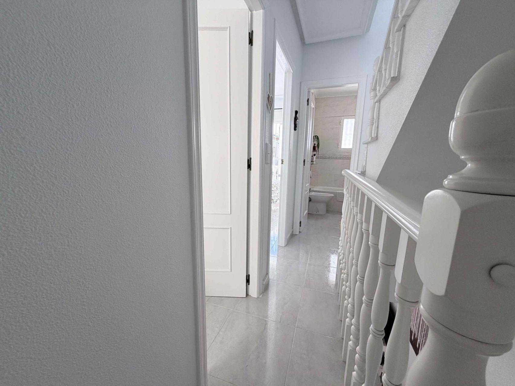 Talo Alicante, Espanja 3 makuuhuonetta, 90 m2 No. 167994