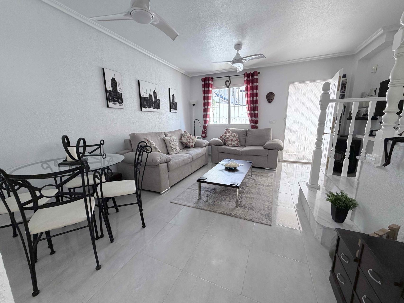Talo Alicante, Espanja 3 makuuhuonetta, 90 m2 No. 167994