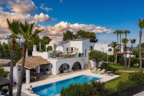 Villa en Sol De Mallorca, Mallorca, España 4 dormitorios, 330 m2 No. 167685