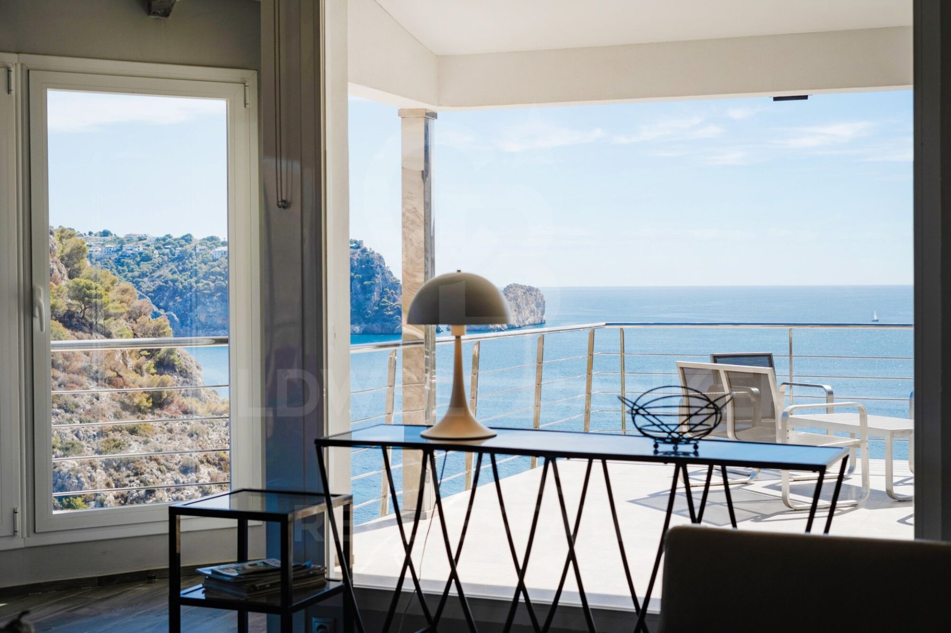 Villa in Javea, Alicante, Spain 5 bedrooms, 282 sq.m. No. 158848